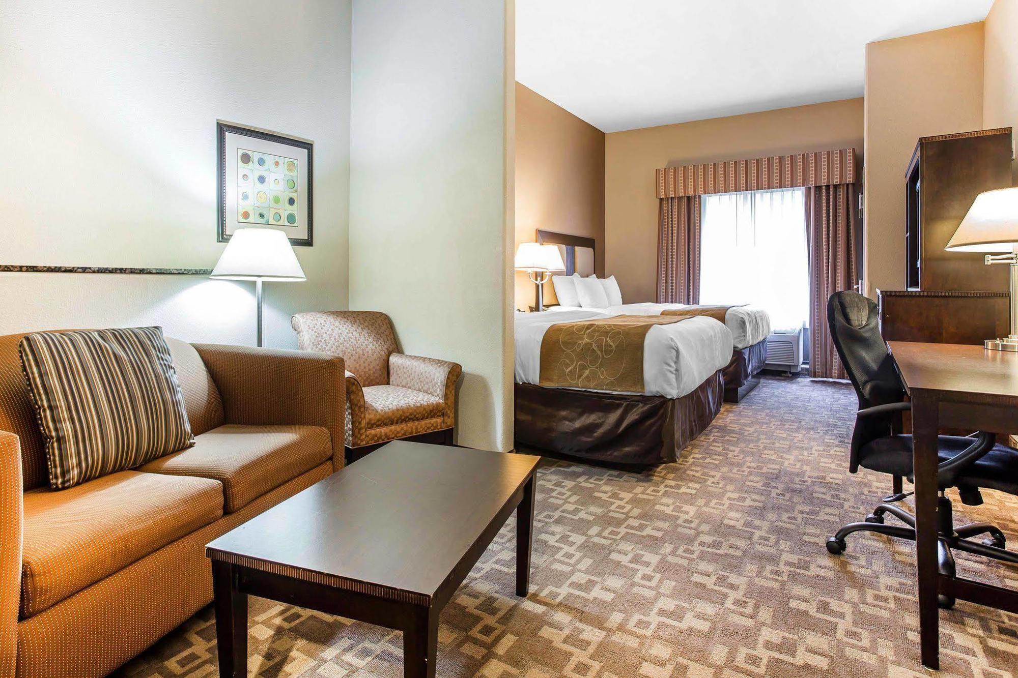 Comfort Suites At Kennesaw State University Exterior foto